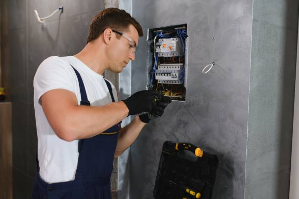 Best Electrical Repair Services  in Creston, IA